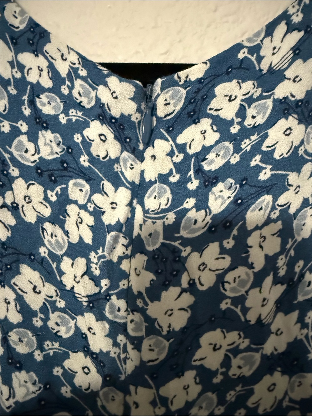 Reformation Blue and White Floral Puff-Sleeve Midi Dress - Picture 8 of 16